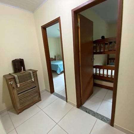 Lumiar Casa Solar Churrasqueira Com 3 Quartos Sendo Um Suite Arejada, Jardim A 700M Do Centro Eksteriør billede