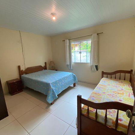 Lumiar Casa Solar Churrasqueira Com 3 Quartos Sendo Um Suite Arejada, Jardim A 700M Do Centro Eksteriør billede
